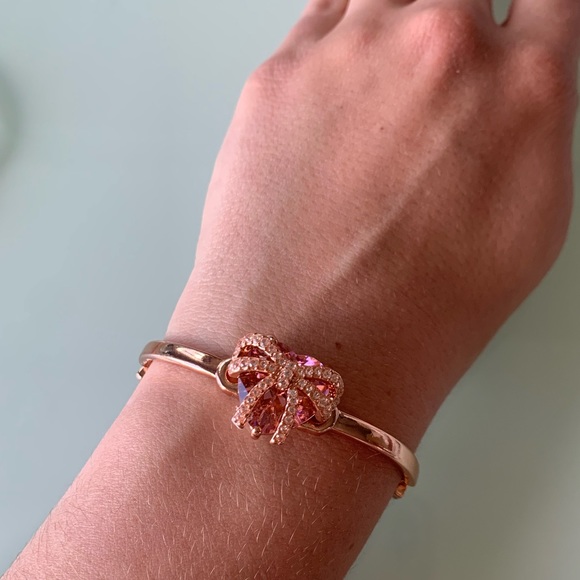 Heart Betsy Johnson Bracelet and Necklace - Picture 4 of 6